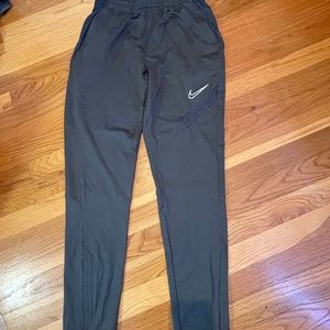 Nike Joggers/Sweatpants